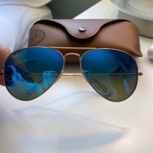 Blue frame ray ban, good condition!